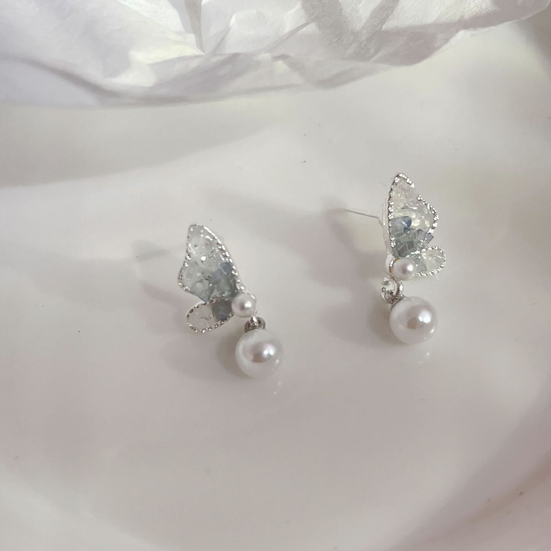 Wholesale 925 Silver Needle Ice Crystal Diamond Stud Earrings